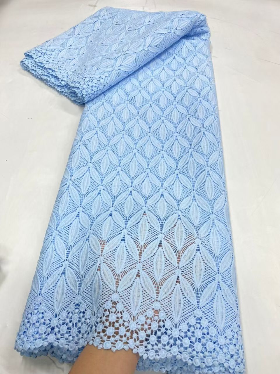 Nuovissimo Tessuto in Pizzo Af - Glitter Tablecloth recensione e prezzo